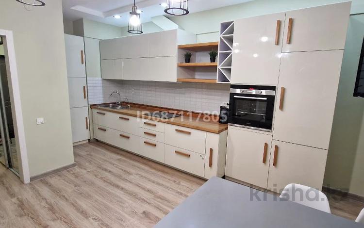 2-комнатная квартира, 52 м², 11/18 этаж помесячно, Навои — Навои