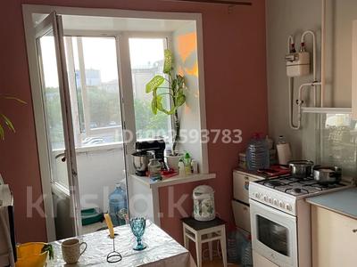 Продажа квартир в Северо-Казахстанской обл.: 2-комнатная квартира · 50 м² · 3/5 этаж, Жамбыла 272 за 18.8 млн 〒 2-комнатная квартира · 50 м² · 3/5 этаж, Жамбыла 272 за 18.8 млн 〒 в Петропавловске