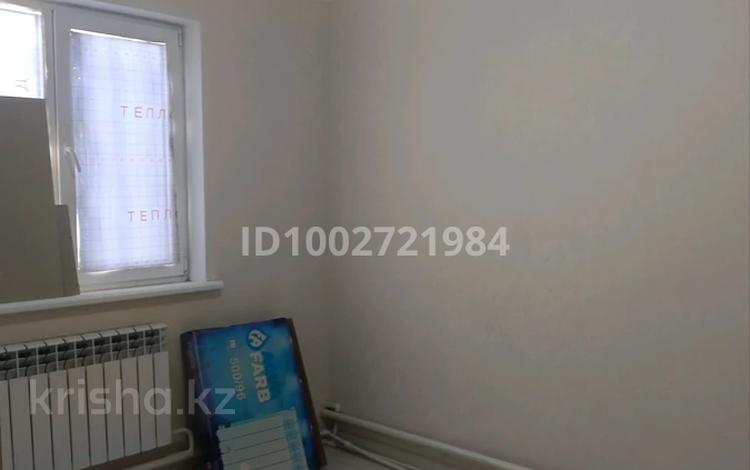 Отдельный дом · 2 комнаты · 55 м² · 8 сот., мкр Зарослый, 18 — 500 метров от главной дороги за 11.5 млн ₸ в Атырау — фото 2