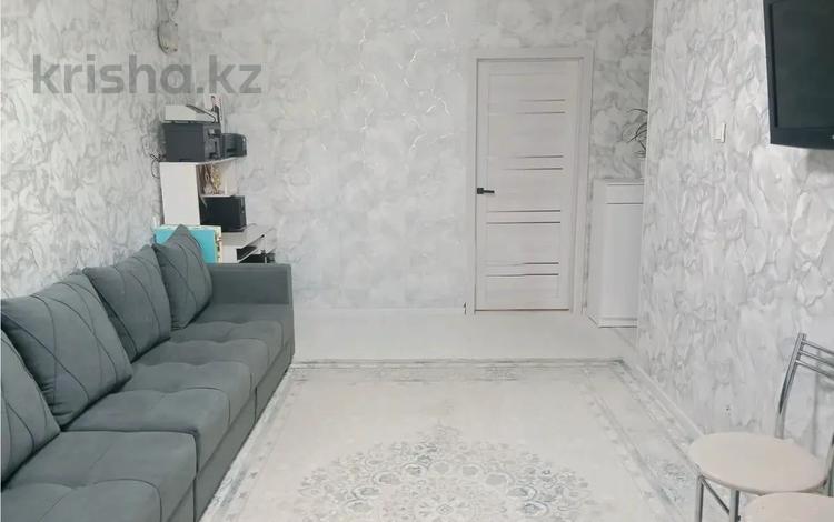 2-комнатная квартира · 48 м² · 3/5 этаж, Майкудук, 18 микраион за 12.9 млн ₸ в Караганде, Алихана Бокейханова р-н — фото 2