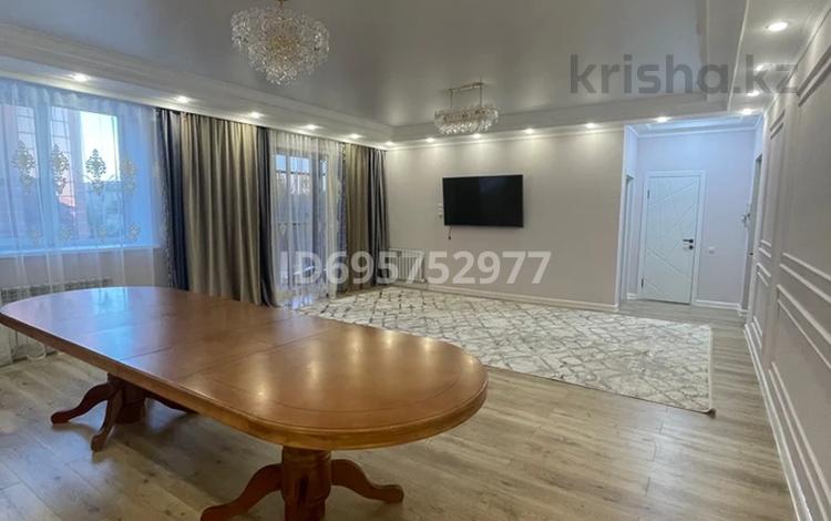 4-бөлмелі пәтер · 130 м² · 2/5 қабат, мкр Юго-Восток, Муканова 49/11, бағасы: 60 млн ₸ в Караганде, Казыбек би р-н — фото 2
