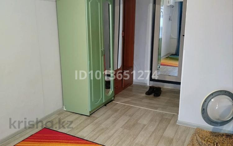 1-комнатная квартира · 18 м² · 4/5 этаж, Х.Чурина 119 за 5 млн ₸ в Уральске, мкр Школьник — фото 2