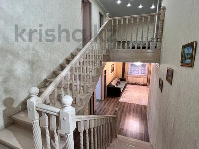 Отдельный дом · 5 комнат · 200 м² · 6 сот., Жиембаева 90 за 43 млн ₸ в Актобе