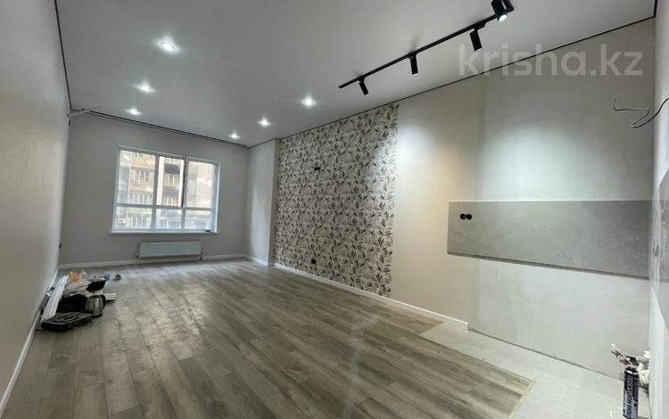 1-бөлмелі пәтер · 35 м² · 2/12 қабат, Дарабоз, Момышулы, бағасы: 22 млн ₸ в Алматы, Алатауский р-н — фото 2