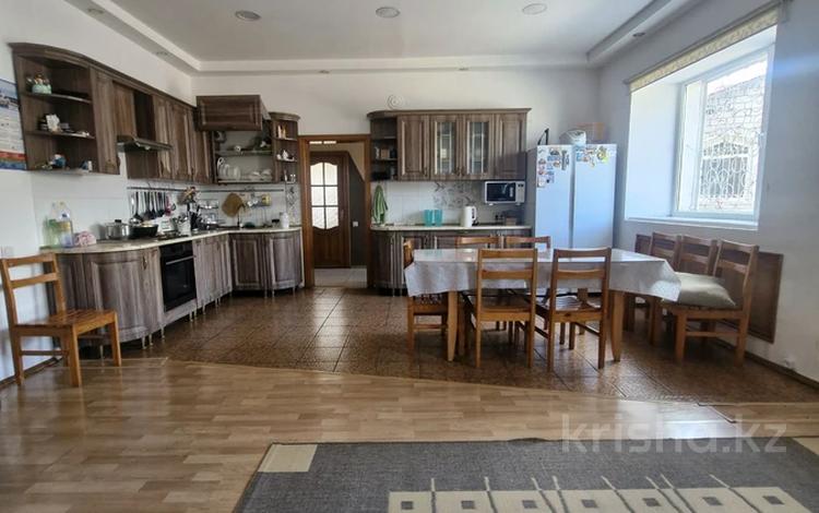 Отдельный дом · 6 комнат · 223.4 м² · 10 сот., 40лет экибастуа за 70 млн ₸ в Экибастузе — фото 2