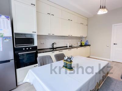3-комнатная квартира · 100 м² · 2/17 этаж, Серкебаева 245 за 120 млн ₸ в Алматы, Бостандыкский р-н
