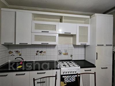 2-комнатная квартира · 65 м² · 5/6 этаж, мкр Кокжиек — ВОЗЛЕ ШКОЛЫ! за 28 млн ₸ в Алматы, Жетысуский р-н