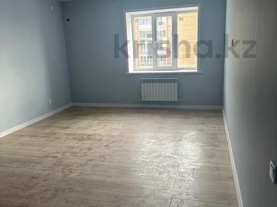 2-комнатная квартира · 54 м² · 6/9 этаж, Самал за 23.5 млн 〒 в Уральске