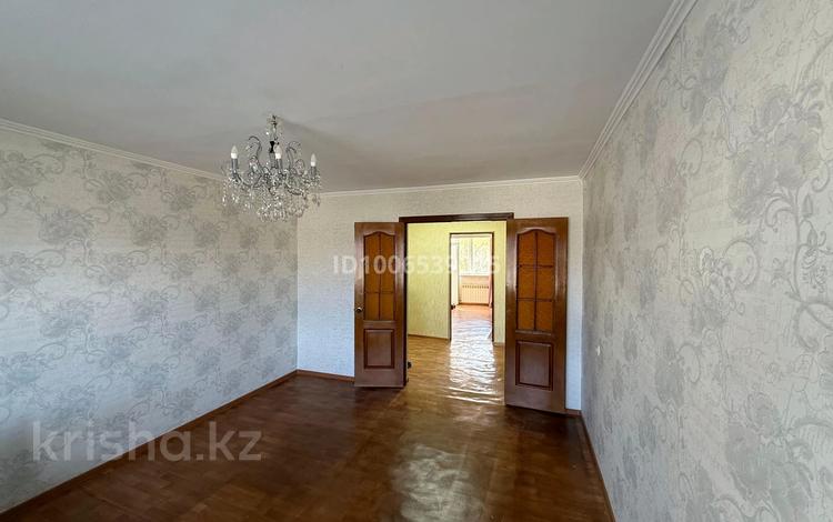 4-бөлмелі пәтер · 73.5 м² · 1/5 қабат, Н. ильясова 18 — Возле городского парка, бағасы: 19 млн ₸ в  — фото 2