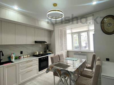 3-бөлмелі пәтер · 90 м² · 1/5 қабат, Алтын орда ш/а., бағасы: 30.5 млн ₸ в Актобе, мкр. Алтын орда