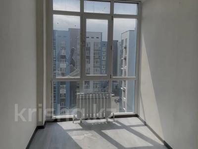 1-комнатная квартира · 37 м² · 7/9 этаж, мкр Кемел (Первомайское), Жолымбет 65/14 за 19 млн ₸ в Алматы, Жетысуский р-н
