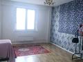 3-бөлмелі пәтер, 70 м², 6/6 қабат ай сайын, мкр Айнабулак-2 — Возле базарчика, бағасы: 200 000 〒 в Алматы, Жетысуский р-н