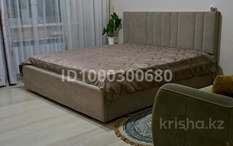 1-бөлмелі пәтер · 42 м² · 4/15 қабат, Кабанбай батыра 46Б — Керей Жанибек Хандар, бағасы: 12 000 ₸ в Астане, Нура р-н — фото 2