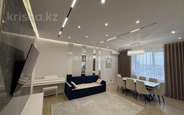 4-бөлмелі пәтер · 120 м² · 8/9 қабат, Толе би 65, бағасы: 135 млн ₸ в Астане, Нура р-н — фото 2