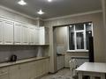 2-комнатная квартира · 80 м² · 7/9 этаж, 19-й мкр, 19-ш/а. 27 за 200 000 ₸ в Актау — фото 8