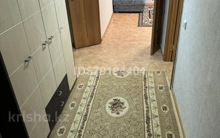 3-комнатная квартира, 70 м², 4/9 этаж помесячно, Мкр Карагайлы 23