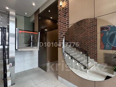 3-комнатная квартира · 107 м² · 15/17 этаж, А. Токпанова 8 — Триатлон Парк, Дворец Школьников. за 75 млн 〒 в Астане, Алматы р-н