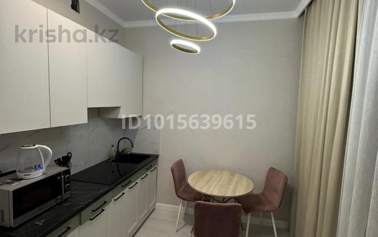 1-бөлмелі пәтер · 30 м² · 8/9 қабат, E429 8 — Айтматова\ Мухамедханов, бағасы: 14 000 ₸ в Астане, Нура р-н — фото 2
