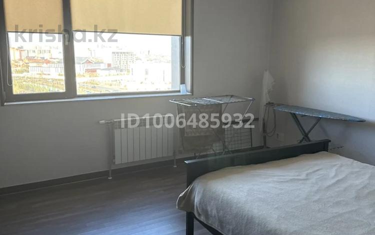 4-комнатная квартира · 140 м² · 3/30 этаж, Кошкарбаева 10/1 за 700 000 ₸ в Астане, Сарайшык р-н — фото 2