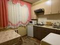 1-комнатная квартира, 33 м², 2/5 этаж помесячно, мкр Аксай-2 за 150 000 〒 в Алматы, Ауэзовский р-н — фото 4