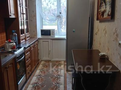 3-бөлмелі пәтер · 64 м² · 2/5 қабат, Ихсанова 45, бағасы: 170 000 ₸ в Уральске
