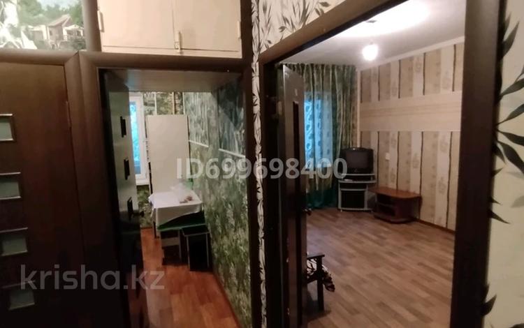 2-бөлмелі пәтер · 58 м² · 4/5 қабат, Алатау 52, бағасы: 100 000 ₸ в Таразе — фото 2