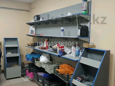 Магазины и бутики · 90 м² за 300 000 〒 в Актобе, Сазда-1