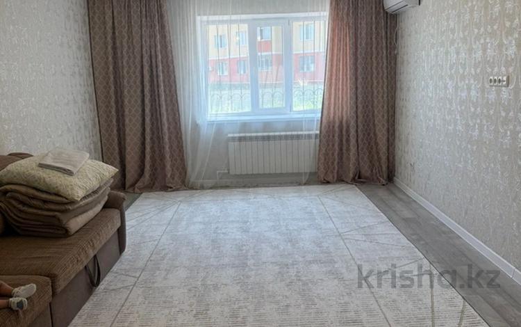 2-бөлмелі пәтер · 75 м² · 1/5 қабат, мкр. Алтын орда, Мангилик ел 11, бағасы: 180 000 ₸ в Актобе — фото 2