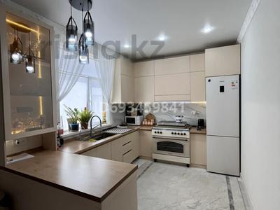 3-бөлмелі пәтер · 100 м² · 1/5 қабат, 29а мкр 158 — Возле МРЭК, бағасы: 26 млн ₸ в Актау