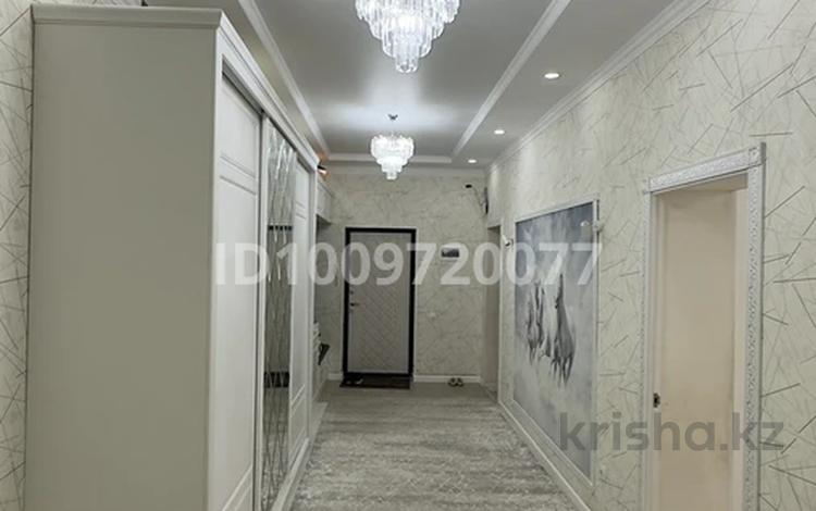 4-комнатная квартира · 130 м² · 5/7 этаж, 19-й мкр, 19 мкрн 17 за 45 млн 〒 в Актау — фото 2