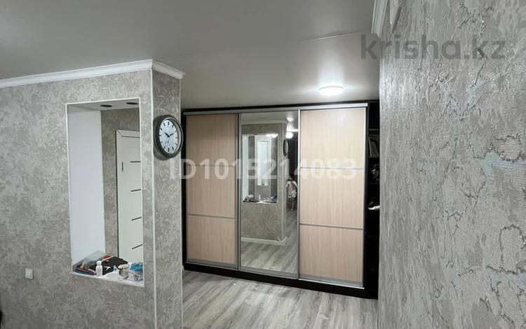 3-комнатная квартира · 105 м² · 9/10 этаж, мкр 12 за 300 000 ₸ в Актобе — фото 2
