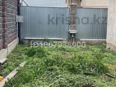 Отдельный дом · 5 комнат · 100 м² · 7 сот., Тауелсиздик 17 за 44 млн ₸ в Туздыбастау (Калинино)