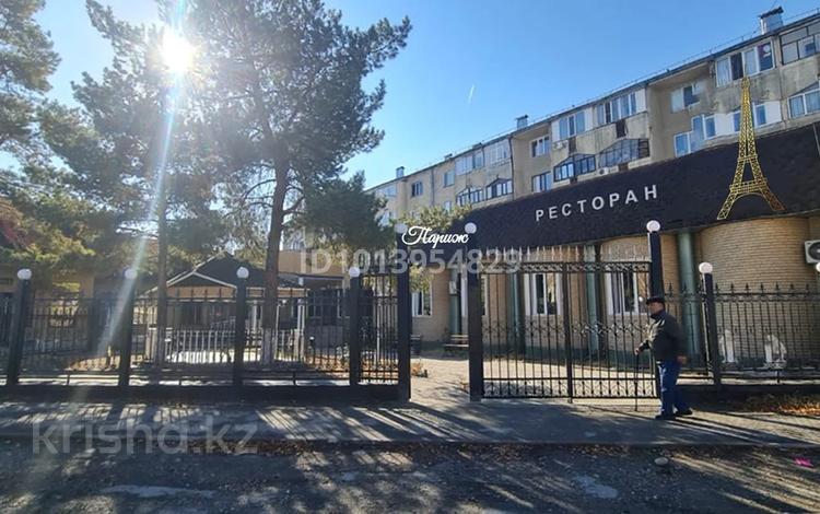 Общепит, развлечения · 1400 м² за 420 млн ₸ в Талдыкоргане, мкр Жастар — фото 2