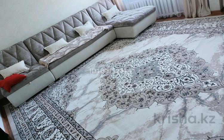 4-комнатная квартира · 82 м² · 5/5 этаж, проспект Сатпаева за 33 млн ₸ в Усть-Каменогорске — фото 24