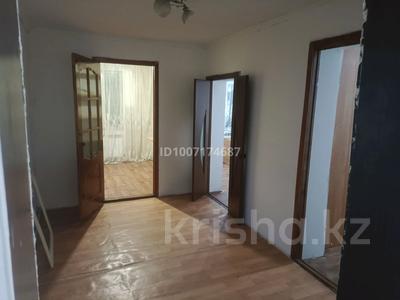 Отдельный дом · 8 комнат · 300 м², мкр Шанырак-2 — Жалантос Бахадур 73 за 300 000 〒 в Алматы, Алатауский р-н