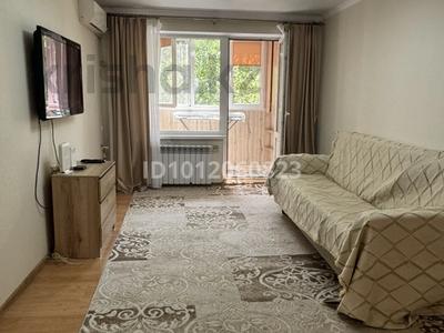 2-комнатная квартира · 48 м² · 5/5 этаж, мкр Казахфильм 14 за 350 000 ₸ в Алматы, Бостандыкский р-н