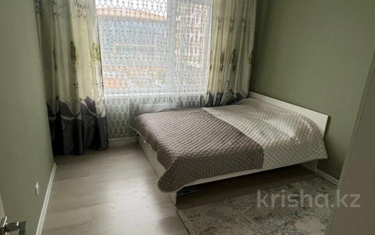 2-комнатная квартира, 60 м², 5/7 этаж помесячно, Туран 55/4 — №24