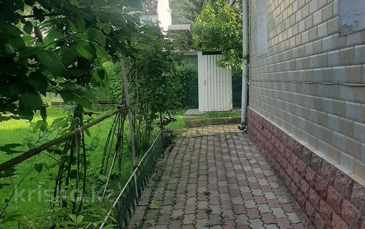 Отдельный дом · 6 комнат · 240 м² · 6.5 сот., мкр Алмас 109 за 170 млн ₸ в Алматы, Ауэзовский р-н — фото 2