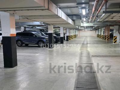 Паркинг · 7800 м² · мкр Таугуль-3, Мкр Таугуль-1 144/2 — Напротив Нархоза за 10 млн ₸ в Алматы, Ауэзовский р-н
