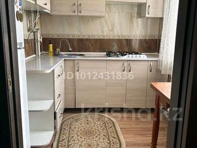 2-комнатная квартира · 64 м² · 5/5 этаж, 8-й микрорайон, Желтоқсан 24/17 — Напротив Двд,рядом риксос музсарай за 200 000 ₸ в Шымкенте, Туран р-н