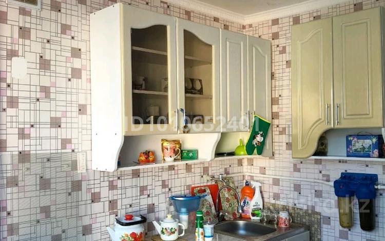 2-комнатная квартира · 50 м² · 3/5 этаж, Молодежный 81 за 8 млн ₸ в Кандыагаш — фото 2