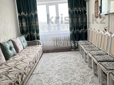 3-комнатная квартира · 66.1 м² · 6/9 этаж, Майкудук, 16й микрорайон 12 за 16 млн 〒 в Караганде, Алихана Бокейханова р-н