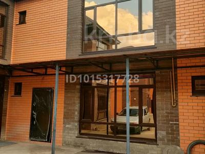 4-бөлмелі пәтер · 126.7 м² · 1/2 қабат, Ихсанова 56/2, бағасы: 26.5 млн ₸ в Мичуринское