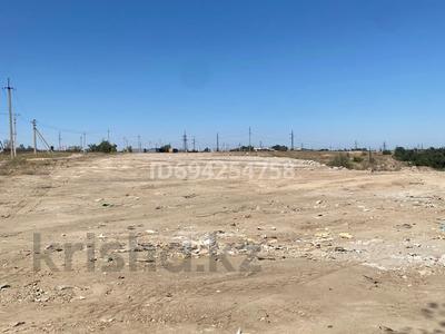 Өнеркәсіптік база · 100 сотық, Алматы Конаев 19 — Трасса Алматы Конаев, бағасы: 260 млн 〒