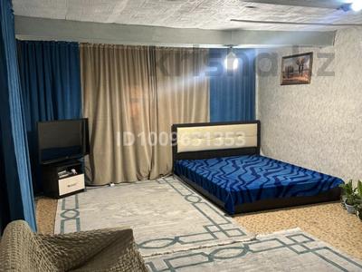 Отдельный дом · 3 комнаты · 33.3 м² · 3 сот., Икенова — Сорокина-Молдагалиева за 7.5 млн ₸ в Семее
