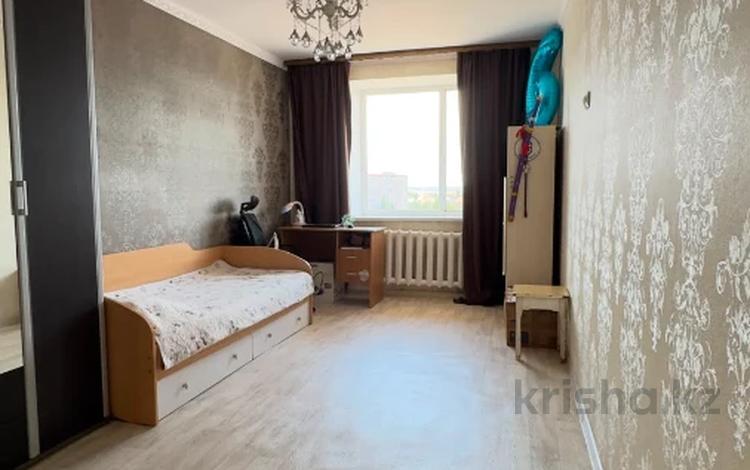 2-комнатная квартира · 62.1 м² · 8/10 этаж, мкр 12 50б за 20.5 млн ₸ в Актобе — фото 3
