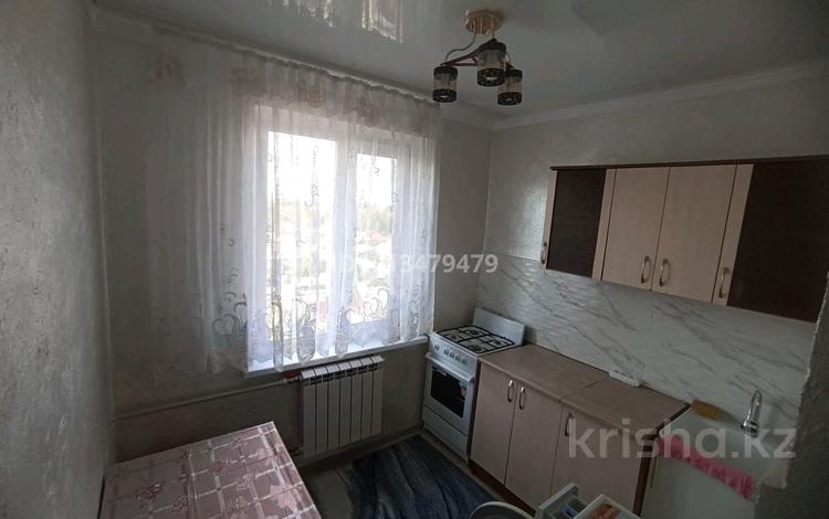2-бөлмелі пәтер · 43 м² · 5/5 қабат, Байсеитова — Угол улицы Ескельды- би, обл.больница, бағасы: 130 000 ₸ в Талдыкоргане — фото 2