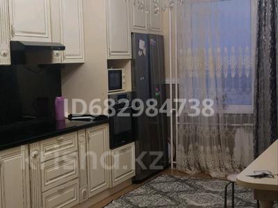 3-бөлмелі пәтер · 106 м² · 15/16 қабат, мкр. Алмагуль, Мкр Алмагуль 17 — Напротив ТД. Айша, бағасы: 200 000 〒 в Атырау