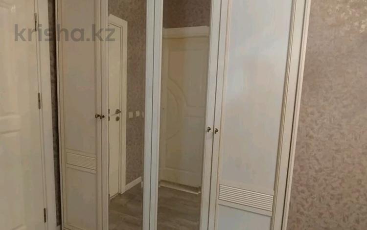 3-комнатная квартира · 85 м² · 3/10 этаж, Куаныша Толеметова 50/6 за 250 000 ₸ в Шымкенте, Абайский р-н — фото 2
