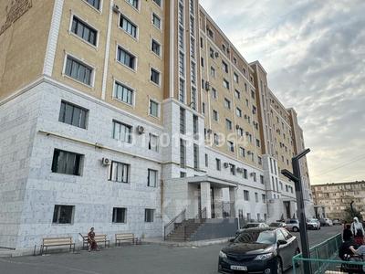 2-комнатная квартира · 72.7 м² · 2/8 этаж, 28-й мкр 68/3 — Сзади супермаркета Аман за 18.5 млн ₸ в Актау